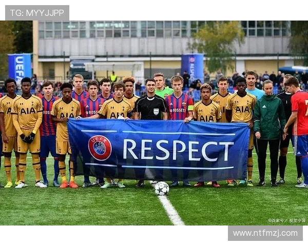 柏林联合上半场2-1领先门兴 多克希梅开二度塔巴科维奇建功 柏林联合上半场2-1领先门兴 多克希梅开二度塔巴科维奇建功